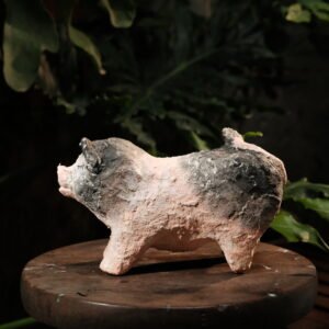 papier-mâché pig